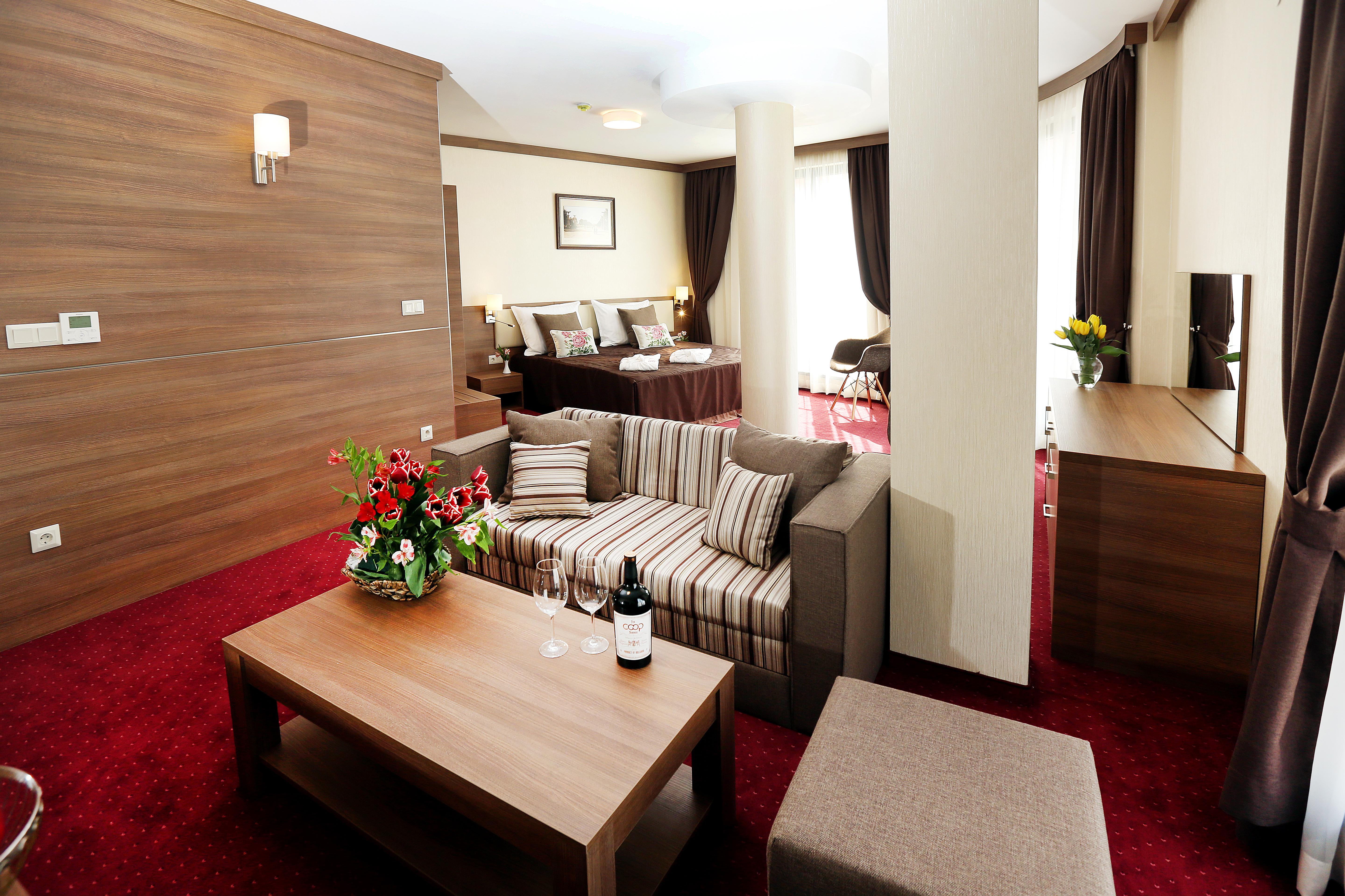 Coop, Hotel 4*